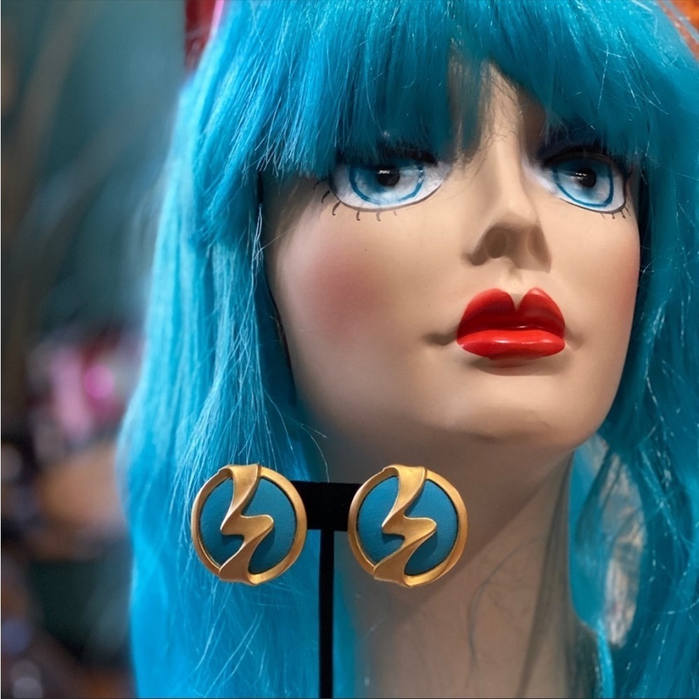 Vintage 1980s Clip On Wave Earrings